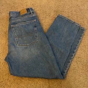american eagle mom jeans